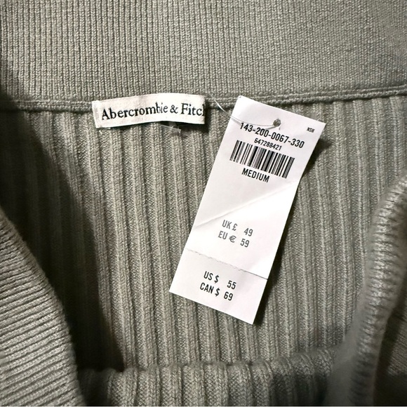 NWT Abercrombie & Fitch Sage Green Ribbed Stretch Pull On Skirt - Picture 4 of 5